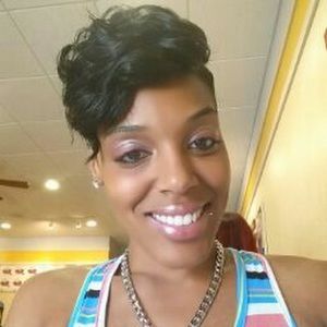 Meet your Posher, Jasmin